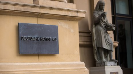 Европейските борси завършиха деня на тримесечен връх