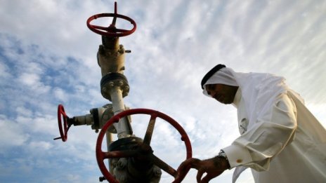 Спадът в петролните запаси на САЩ също подкрепи цената на петрола