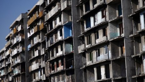 Общините настояват програмата за саниране на жилища да продължи