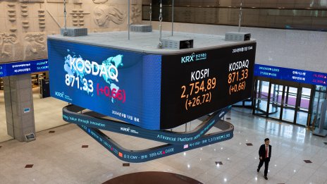 Пазарите в Азиатско-Тихоокеанския регион приключиха сесията предимно на червено