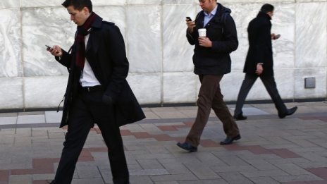 Мобилната реклама ще завземе над половината от дигиталния пазар през 2016 г.