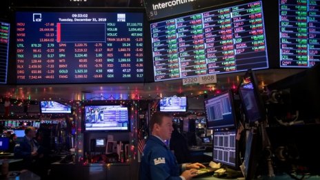 Надценен ли е пазарът на нискокачествен дълг?