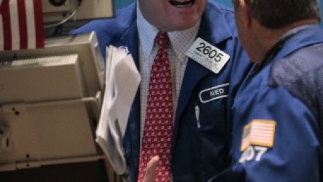 Wall Street затвори разнопосочно 