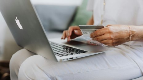 Дигитален портфейл под обсада, или как да не станем жертва на собственото си удобство