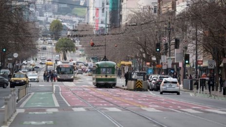 Експерт: Когато е интегриран, общественият транспорт е алтернатива на автомобилите 