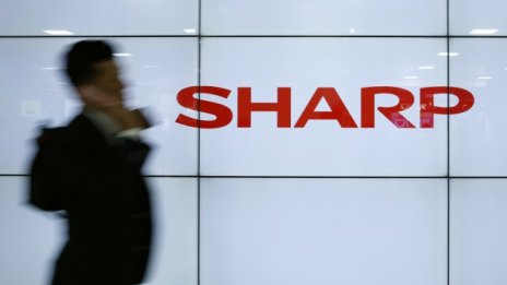 Samsung ще се освободи от дела си в Sharp след сделката с Foxconn?