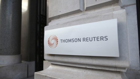 Thomson Reuters продава част от бизнеса си за 3,55 млрд. долара