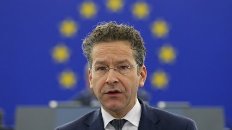 Дейселблум обеща да устои на призивите за публична помощ за банките в Италия