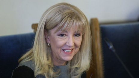 Петя Аврамова: Строителството на магистрали в България е най-евтиното в Европа