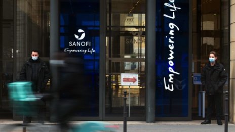 Sanofi затяга политиката на икономии