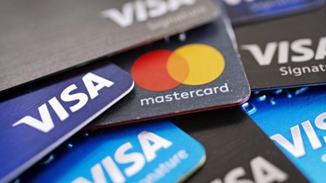 Графика на деня: 1,55 млрд. евро са стрували измамите с разплащателни карти в Европа