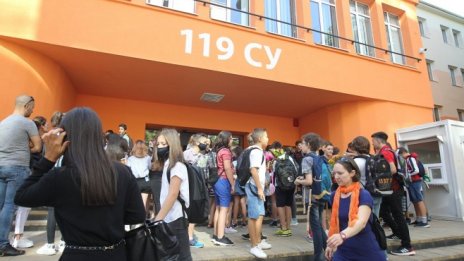 450 млн. лв. повече за образование очаква просветният министър за 2021 г.