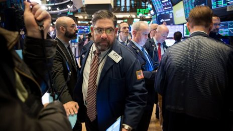 Wall Street започва сесията с ръстове на фона на подобреното състояние на Тръмп*