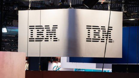 IBM ще затвори развойния си център в Китай