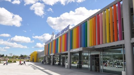 Летище Варна очаква 20% ръст на пътниците тази година