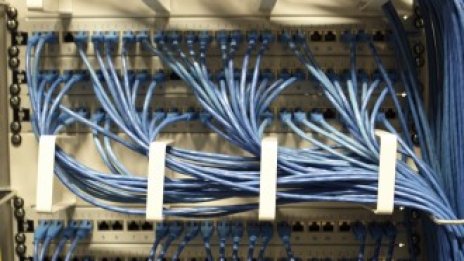 IDC: Продажбите на сървъри се свиват с 4,8 на сто