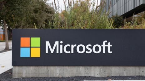 Microsoft инвестира над 5,4 млрд. долара в AI инфраструктура в  Канада
