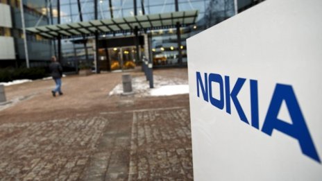 Придобиването на Alcatel-Lucent засегна резултатите на Nokia