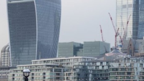Небостъргачи до празни офис кули - добре дошли в новото лондонско Сити