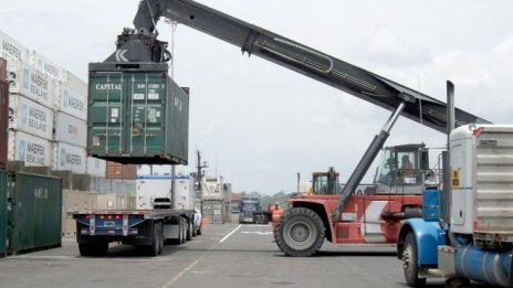 Промени в ДОПК удрят евтиното китайско и турско карго?