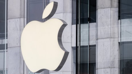Apple променя политиката си към App Store след разследване на ЕК