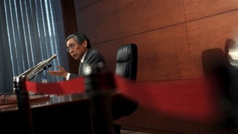 Курода: Японската икономика се възстановява умерено