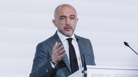 Зеленски губи доверие в управителя на централната банка заради връзките му с МВФ