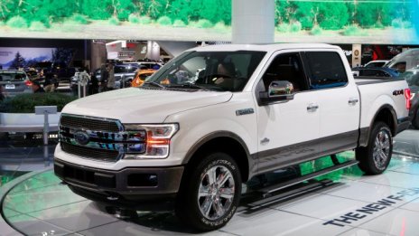 Ford временно спира производството на най-продавания автомобил в САЩ