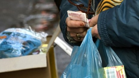 Потребителското доверие се влошава в началото на годината