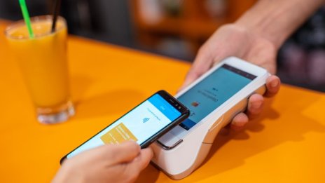 Близо 500 000 души в Европа използват българския дигитален портфейл iCard