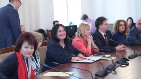 Машинното гласуване и киберсигурността са новите предизвикателства пред ЦИК