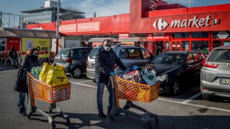 KBC Асет мениджмънт: Глобалната икономика не помръдва