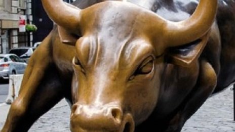 Wall Street прави опит за възстановяване след поредната тежка сесия*