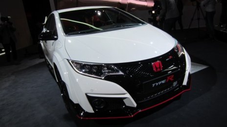Honda Civic Type R е новият крал на &bdquo;Нюрбургринг&ldquo;