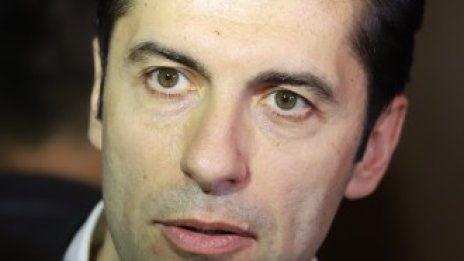 К. Петков: Не е договаряно падане на ветото над Северна Македония за ЕС до юни
