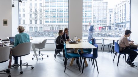 Компанията за хибридни работни пространства IWG отчете най-доброто си полугодие