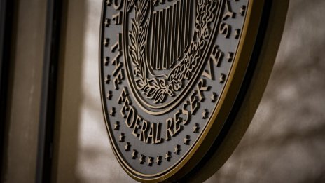 Как американската икономика успява да расте, без да прегрее и въпреки ходовете на Фед