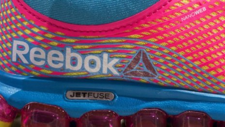 15 години по-късно: Reebok отново може да е с американски собственик