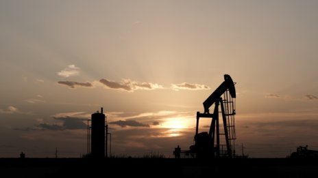  МАЕ vs. ОПЕК – помрачени петролни прогнози и опит за противодействие