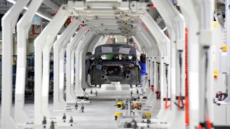 Ще се окаже ли трайно възстановяването на промишлеността в края на годината