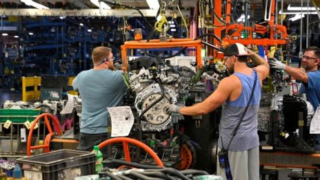 Агенцията за публичните предприятия и контрол ще прави анализ на държавните фирми