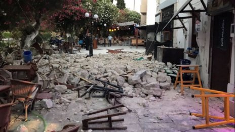 Двама загинали и 120 ранени след силното земетресение в Егейско море