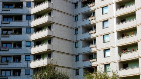 Цените на имотите след еврото – умерен ръст до 10% годишно след 2026 г.?