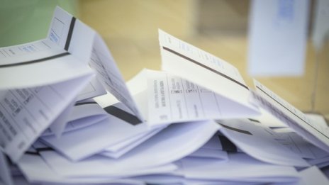 Мая Манолова внася жалба за касиране на изборите