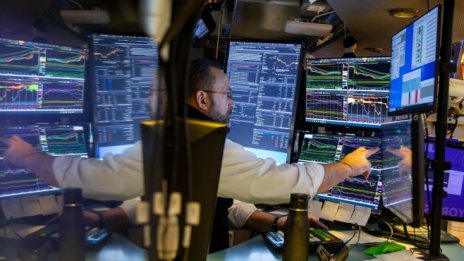 Кешът е цар в несигурни времена