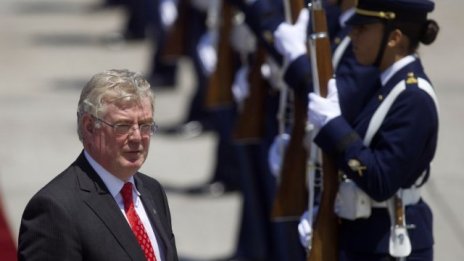 Ирландия втвърди тона към кредиторите