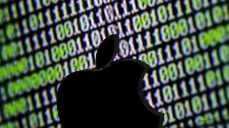 Как е отключен телефонът на убиеца от Сан Бернардино? Вероятно ще остане тайна