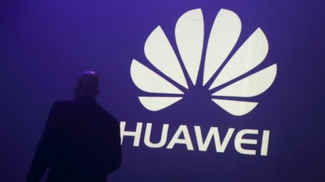 Huawei среща все по-голям отпор в САЩ