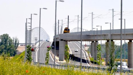 Дунав мост 2 - история на повече от век