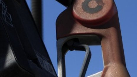 Петролът се отправя към положителен край на седмицата